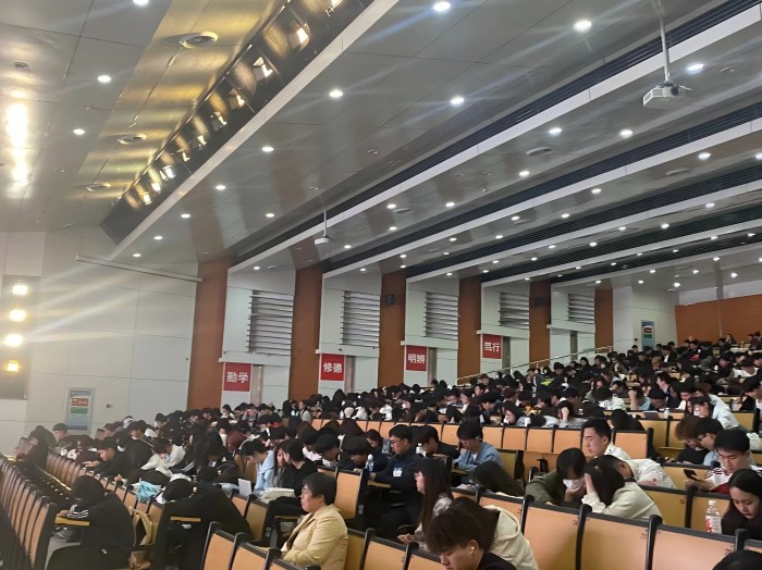 1746002270493449.jpg 2.jpg